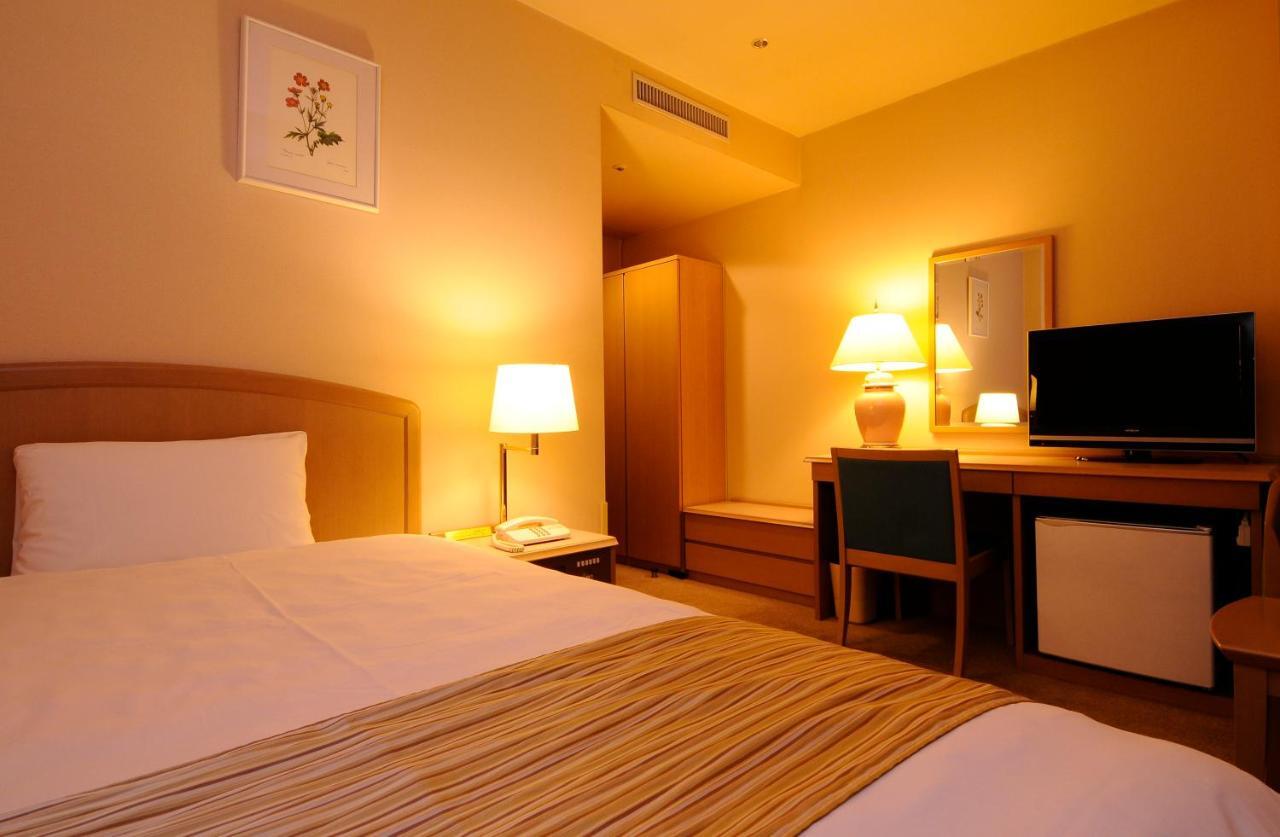 Crefeel Koto Hotel Higashiomi Exterior foto